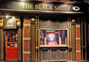 Long Island Blogger: Black Sheep Ale House