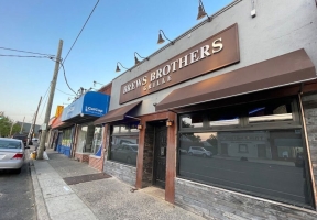 Long Island Blogger: Brews Brothers Grille