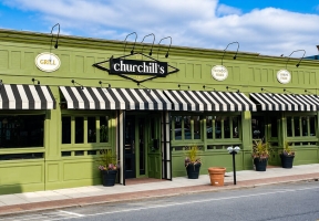 Long Island Blogger: Churchill's