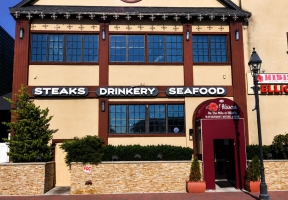 Long Island Blogger: Elliot's