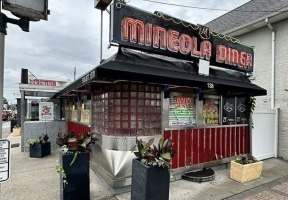 Long Island Blogger: Mineola Diner