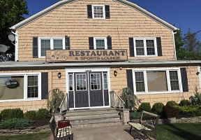 Long Island Blogger: Phil's Restaurant