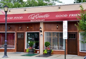 Long Island Blogger: Rialto