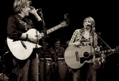 Inda eaton & nancy atlas in concert at long island game farm