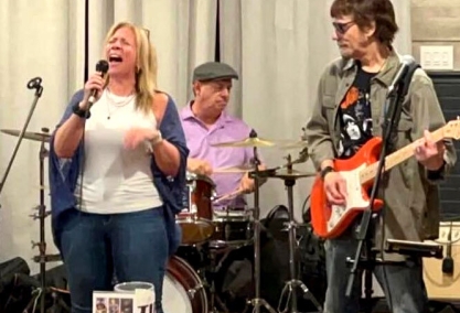 Live band karaoke at kitty mulligan's