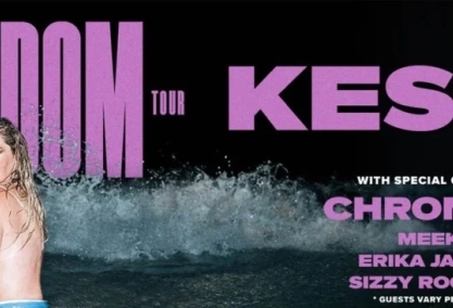 Kesha at jones beach theater