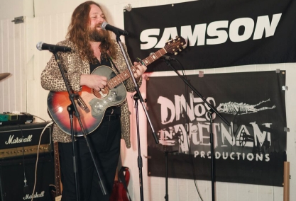 Dinos in vietnam show