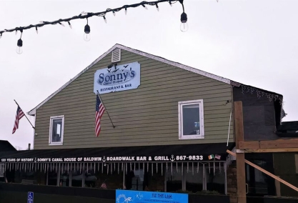 Long Island Blogger: Sonny's Canal House