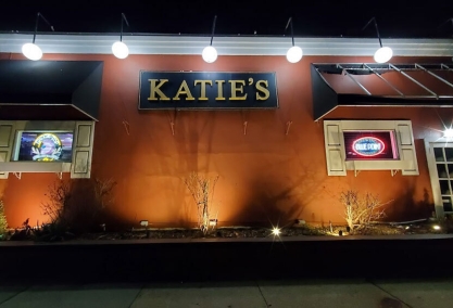 Long Island Blogger: Katies of Smithtown