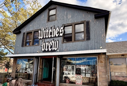 Long Island Blogger: Witches Brew Coffee House