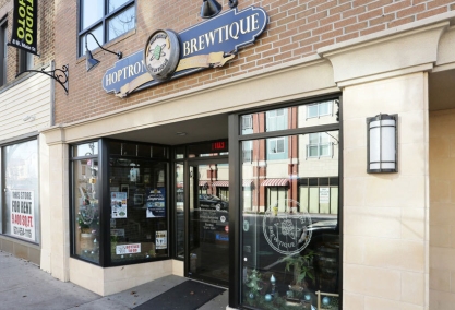 Long Island Blogger: The Brewtique at Hoptron