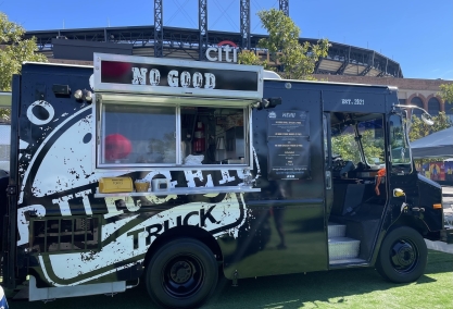 Long Island Blogger: No Good Burger Joint Smashed