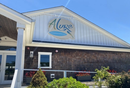 Long Island Blogger: A Lure Chowder House & Oysteria