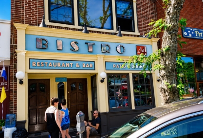 Long Island Blogger: Bistro 44
