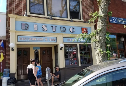 Long Island Blogger: Bistro 44