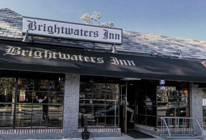 Long Island Blogger: Brightwaters Inn - Neighborhood Bar & Grill