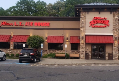 Long Island Blogger: Miller's Ale House