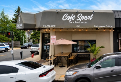 Long Island Blogger: Cafe Sport