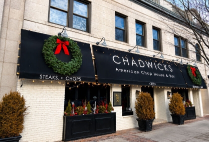 Long Island Blogger: Chadwicks American Chop House & Bar