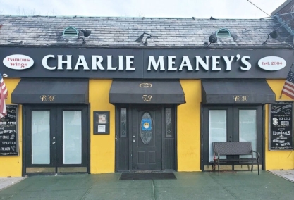 Long Island Blogger: Charlie Meaney's