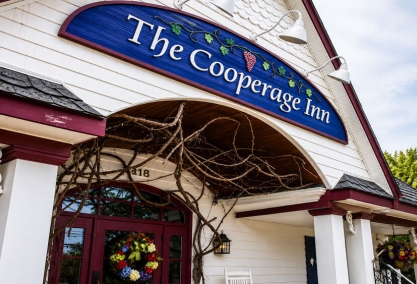 Long Island Blogger: Cooperage Inn
