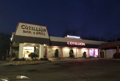 Long Island Blogger: Cotillion