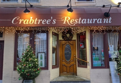 Long Island Blogger: Crabtree's