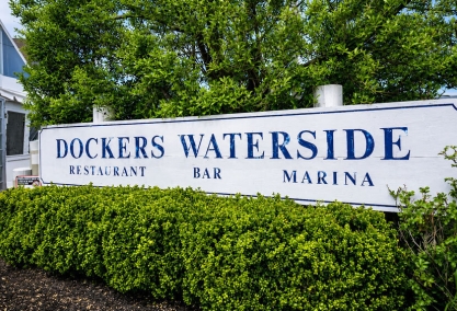 Long Island Blogger: Dockers Waterside Restaurant and Marina