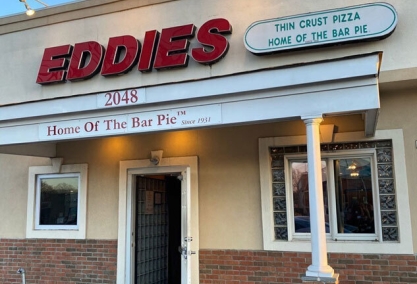 Long Island Blogger: Eddie's Pizza