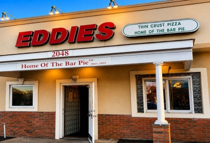 Long Island Blogger: Eddie's Pizza