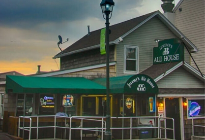 Long Island Blogger: Jeremy's Ale House