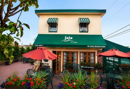 Long Island Blogger: Jo Jo Apples
