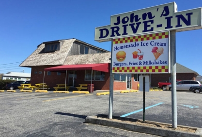 Long Island Blogger: John's Drive Inn