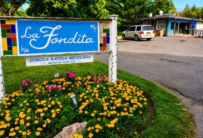 Long Island Blogger: La Fondita