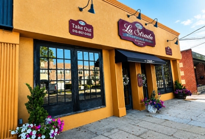 Long Island Blogger: La Strada of Merrick