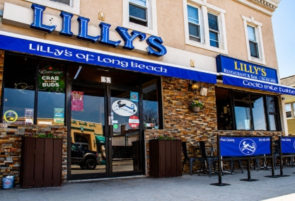 Long Island Blogger: Lilly's of Long Beach