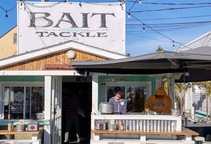 Long Island Blogger: Little Creek Oyster Farm & Market