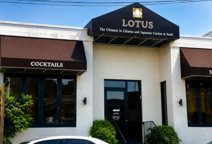 Long Island Blogger: Lotus Garden