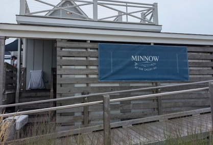 Long Island Blogger: Minnow At The Galley Ho