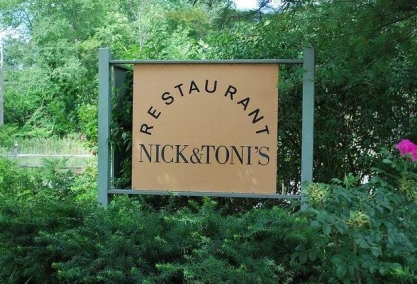 Long Island Blogger: Nick and Toni's