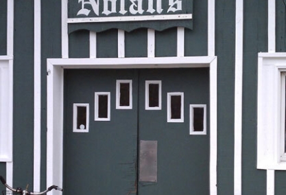 Long Island Blogger: Nolan's Pub Inc