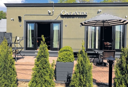 Long Island Blogger: Oak & Vine