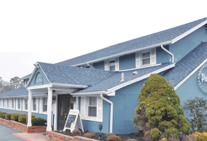 Long Island Blogger: Pine Grove Inn