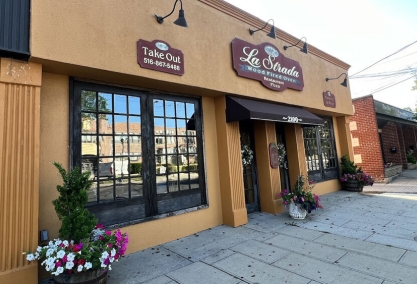 Long Island Blogger: La Strada of Merrick