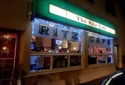 Long Island Blogger: Ritz Cafe