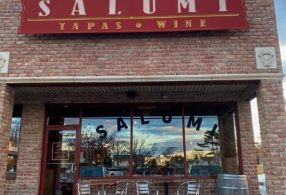 Long Island Blogger: Salumi Tapas and Wine Bar