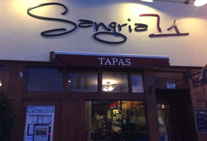 Long Island Blogger: Sangria 71