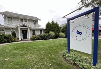 Long Island Blogger: Southold Social