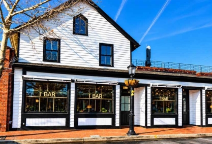 Long Island Blogger: T BAR Roslyn