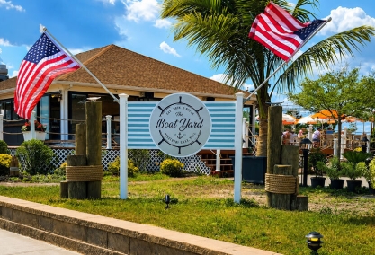 Long Island Blogger: The Boat Yard Bar And Grill